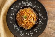 SPAGHETTI BOLOGNESE